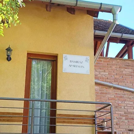 Bambusz Apartment *